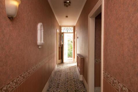 Hallway_edited.jpg