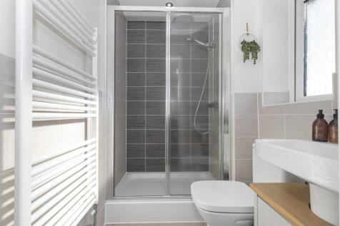 Ensuite.jpg