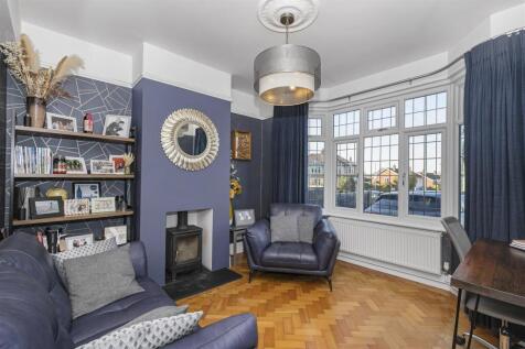 Sitting Room.jpg
