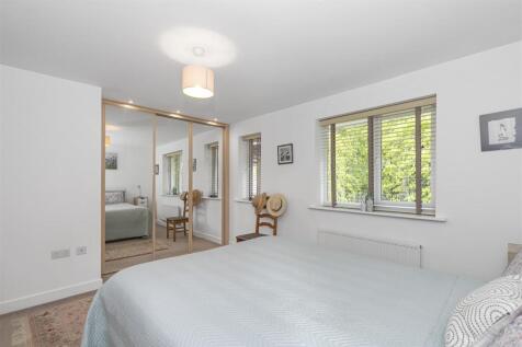 Bedroom 1.2.jpg