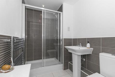 Ensuite.jpg