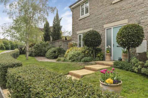 Front Garden.jpg