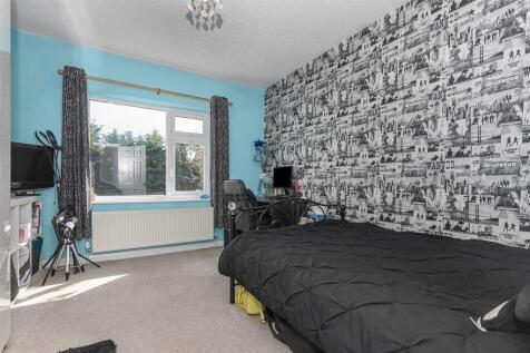 Bedroom 2.jpg
