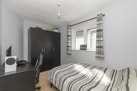 Bedroom 3.jpg