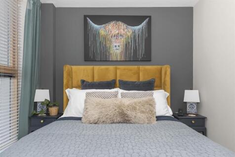 Bedroom Feature.jpg