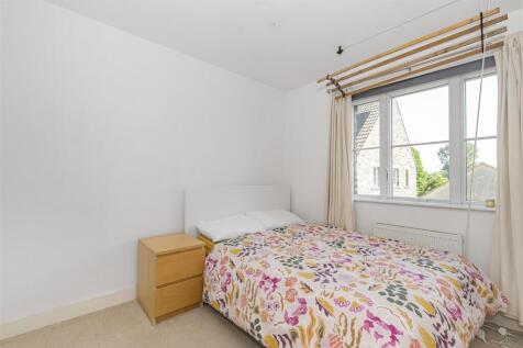 Bedroom 2.jpg