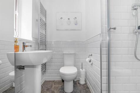 En Suite.jpg