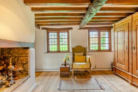 8580225-interior24.jpg