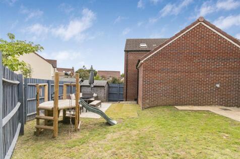Rear Garden.jpg