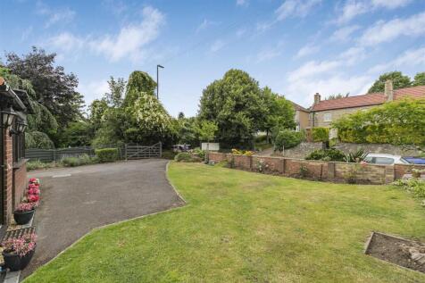 Front Garden.jpg