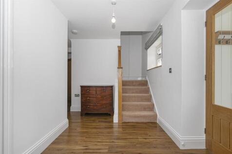 Hallway.jpg