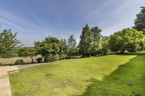 Front Garden.jpg