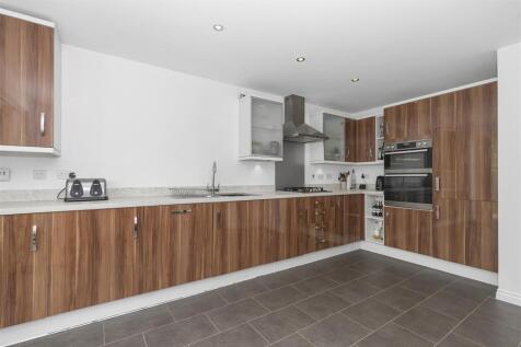 Kitchen.jpg