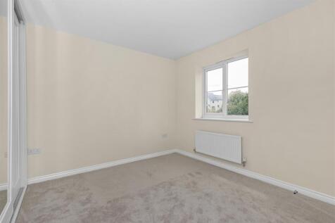 Bedroom 2.jpg