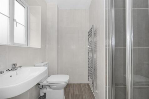 Ensuite 2.1.jpg