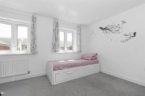 Bedroom 2.jpg