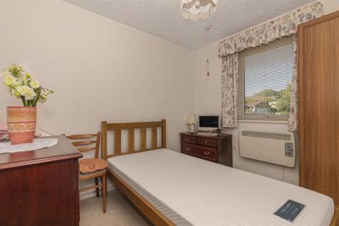 Bedroom 2.jpg