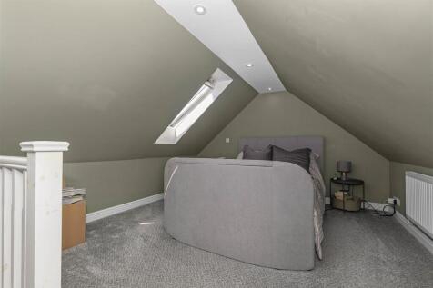Main Bedroom.jpg