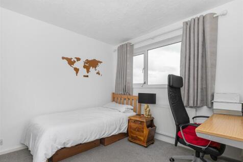 Bedroom 3.jpg