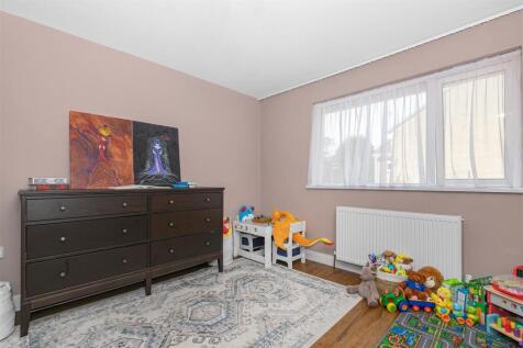 Bedroom 2.jpg