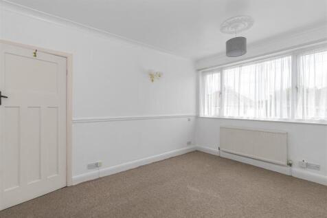Bedroom 2.1.jpg