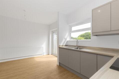 Dining Area 2.jpg