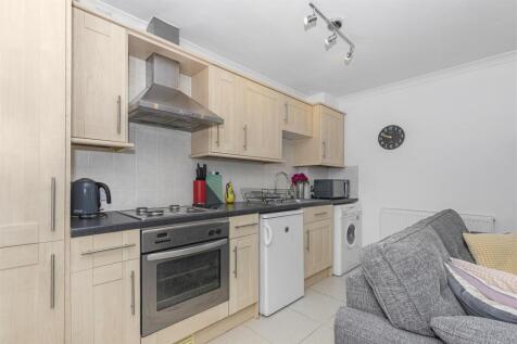 Fitted Kitchen.jpg