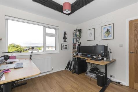 Bedroom 3.jpg