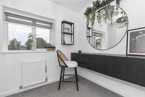 Bedroom 333.jpg