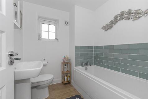 Bathroom.jpg