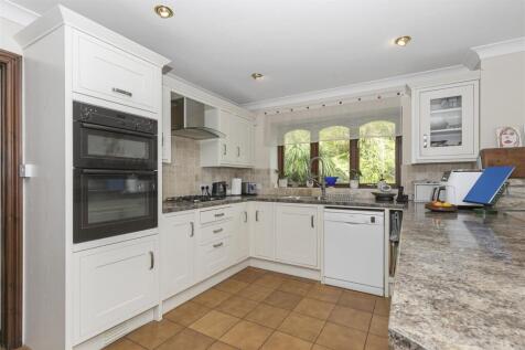 Kitchen.jpg