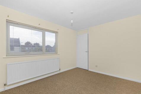 Bedroom 1.1.jpg