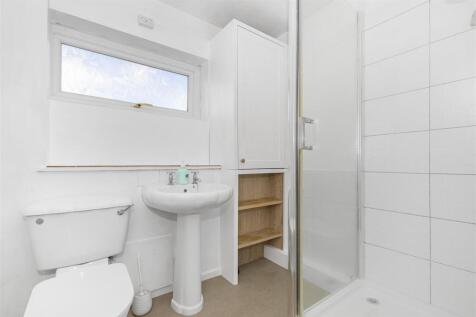 Shower Room.jpg