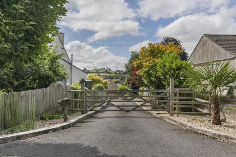 Gated Entrance.jpg