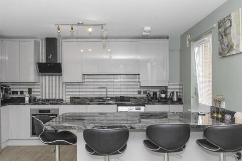 Feature Kitchen.jpg
