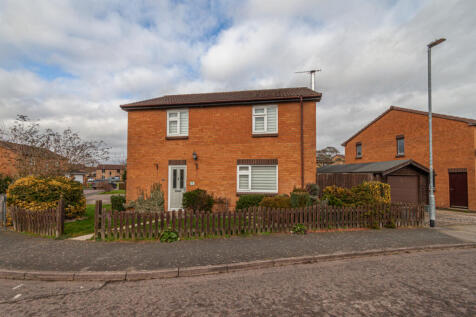 3 Bedroom Detached Home for Sale