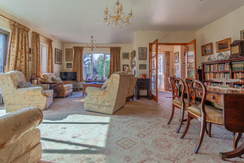 4 Bedroom Detached Bungalow for Sale