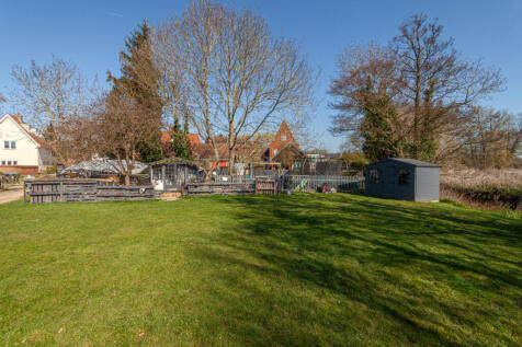 COUP / SHEDS