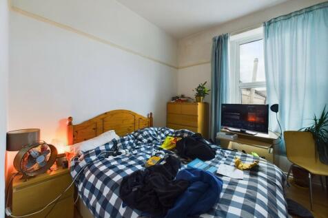 CAM03974G0-PR0061...