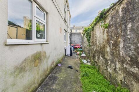 CAM03974G0-PR0149...