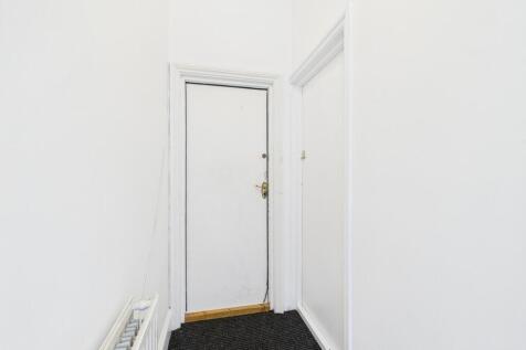 CAM02089G0-PR0496...