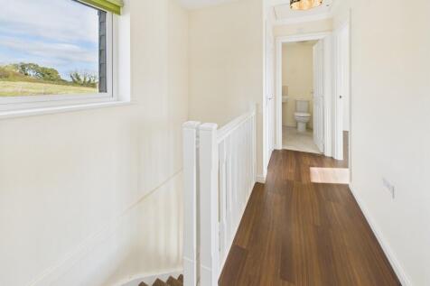 CAM03974G0-PR0221...