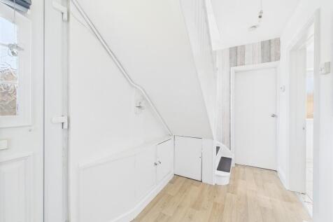 CAM02089G0-PR0502...