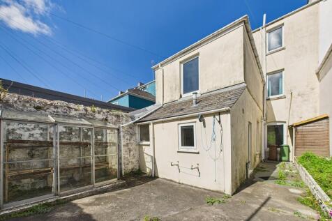 CAM03974G0-PR0215...