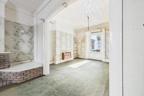 CAM03974G0-PR0215...