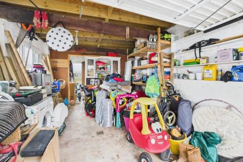 CAM03974G0-PR0218...