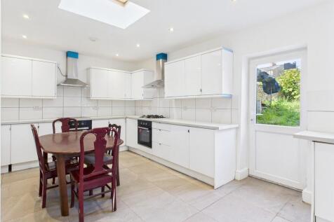 CAM03974G0-PR0216...