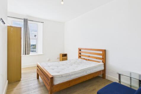 CAM03974G0-PR0216...