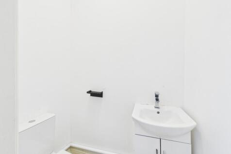 CAM03974G0-PR0216...