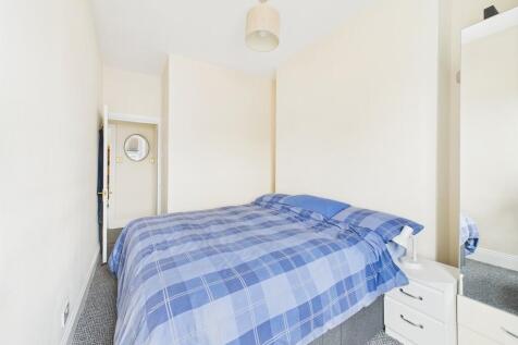 CAM02089G0-PR0508...